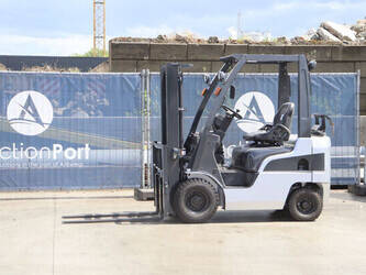 Image for LIFTS 2009 NISSAN EBT-P1F1