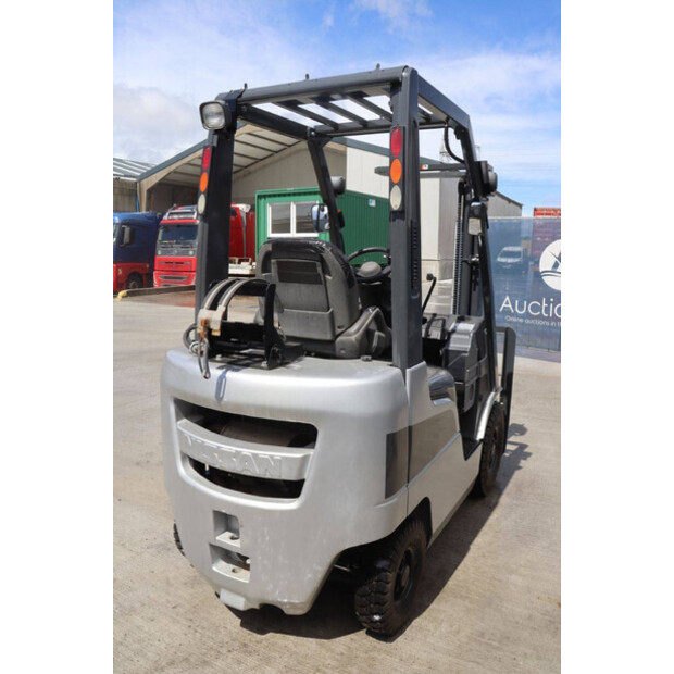 2009 NISSAN EBT-P1F1-47963054