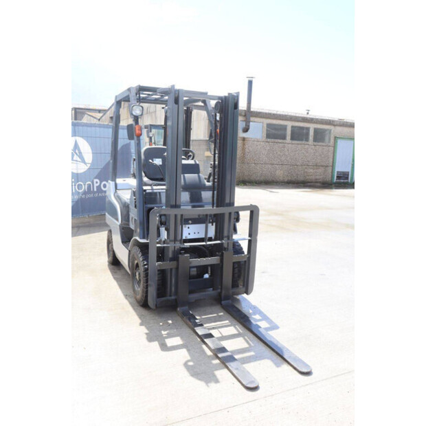 2009 NISSAN EBT-P1F1-47963055