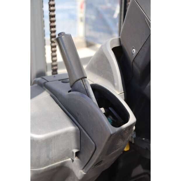 2009 NISSAN EBT-P1F1-47963071