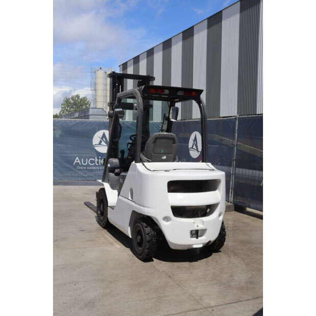 2017 يونيكاريرز FHD20T5-47963089