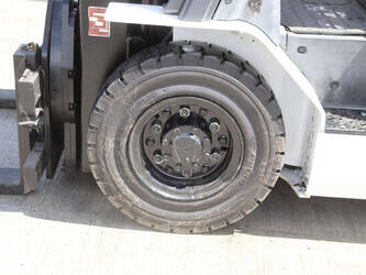 2017-unicarriers-fhd20t5-47963098