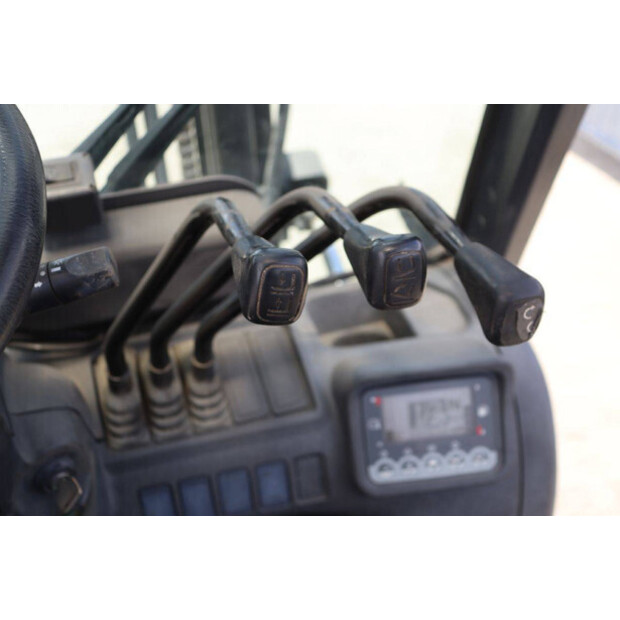 2017 يونيكاريرز FHD20T5-47963113