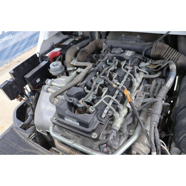 2017 يونيكاريرز FHD20T5-47963116