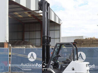 2017-unicarriers-fhd20t5-47963120