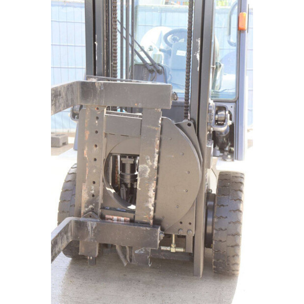 2017 يونيكاريرز FHD20T5-47963123
