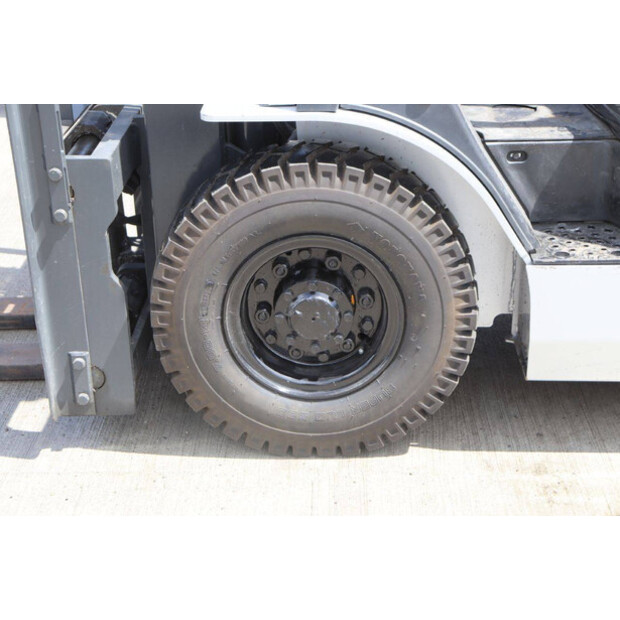 2013 NISSAN EBT-P1F2-47963136