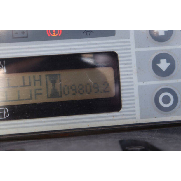 2013 NISSAN EBT-P1F2-47963151