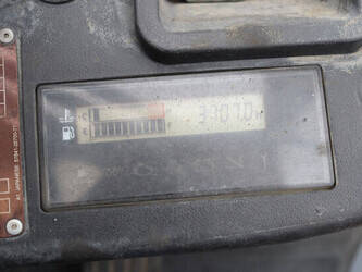 2015-toyota-02-8fdj35-47963254