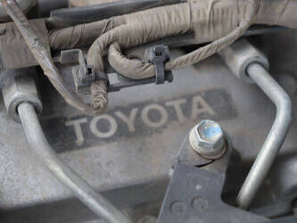 2015-toyota-02-8fdj35-47963258