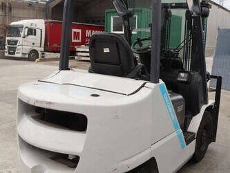 2016-unicarriers-fhd25t5-ydn-f185-47963268