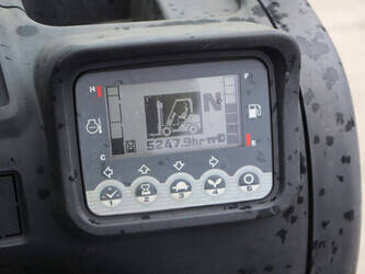 2016-unicarriers-fhd25t5-ydn-f185-47963293
