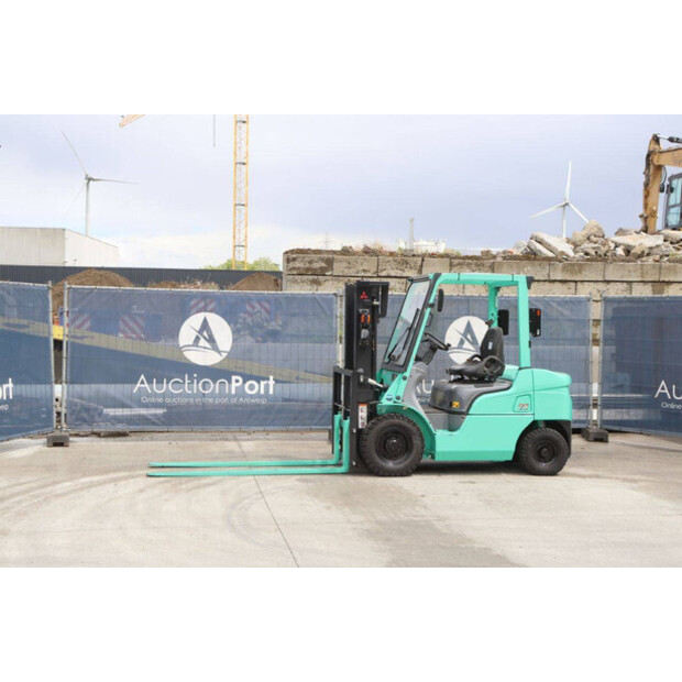 2019 MITSUBISHI KFDE25T-47963339