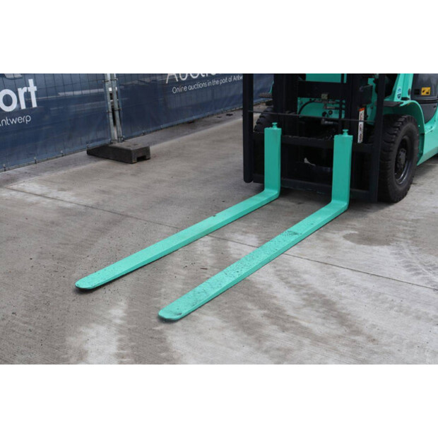 2019 MITSUBISHI KFDE25T-47963348