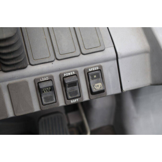 2019 MITSUBISHI KFDE25T-47963367
