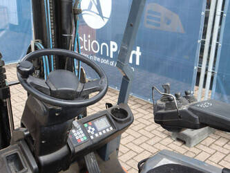 2020-toyota-8fbe15t-1464928-47963493