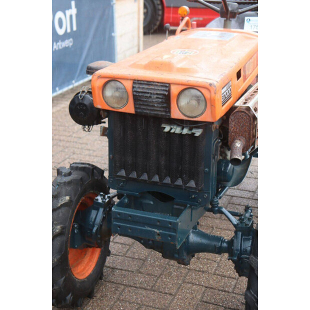 KUBOTA B7000-47963613