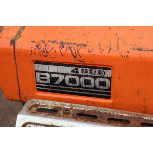 KUBOTA B7000-47963616