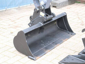 2026-eurotrac-he18-47963891