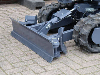 2026-eurotrac-he18-47963925