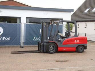 Image for LIFTS 2024 Shandong CPD 50 for Sale in Belgium