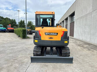 2019-hyundai-hx55-47964605