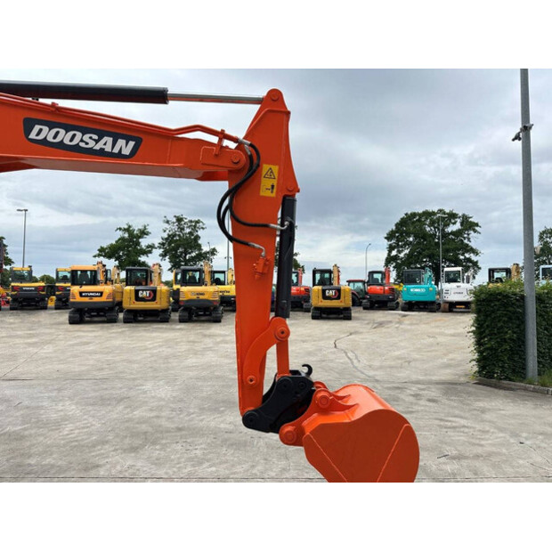 2019 Doosan DX55-9CN-47964656
