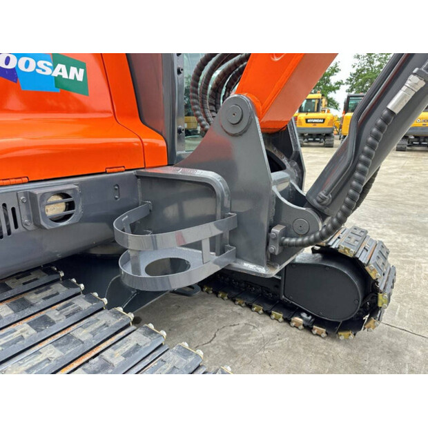 2019 Doosan DX55-9CN-47964659
