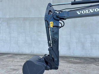 2013-volvo-ec60c-1464970-47964736