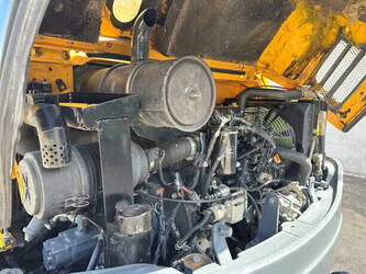 2013-volvo-ec60c-1464970-47964753