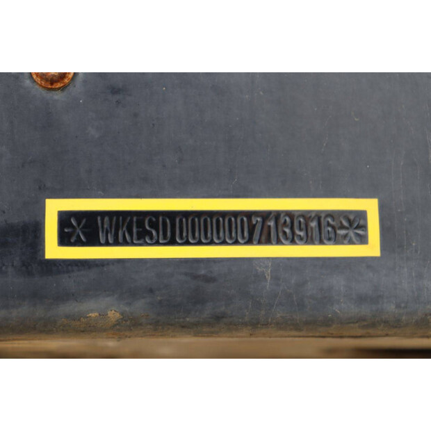 2016 كرون SD-47965071