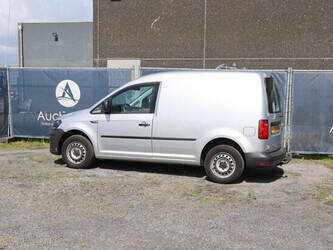2018-volkswagen-caddy-1464987-47965658