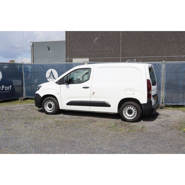 2021 Peugeot PARTNER-47965701