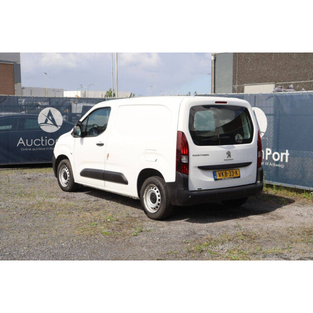 2021 Peugeot PARTNER-47965702