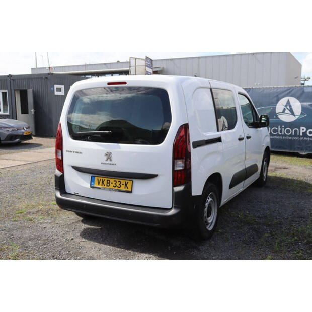 2021 Peugeot PARTNER-47965704
