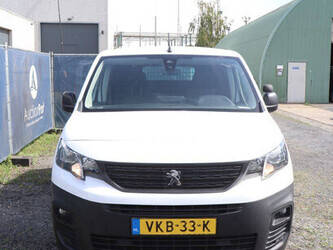 2021-peugeot-partner-1464988-47965706