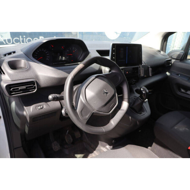 2021 Peugeot PARTNER-47965719