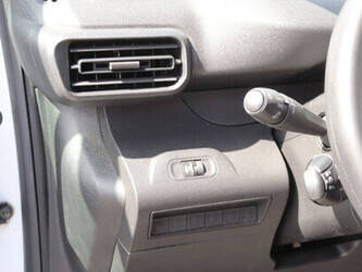 2021-peugeot-partner-1464988-47965721