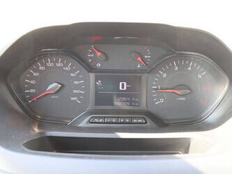 2021-peugeot-partner-1464988-47965724