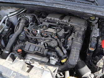 2021-peugeot-partner-1464988-47965735