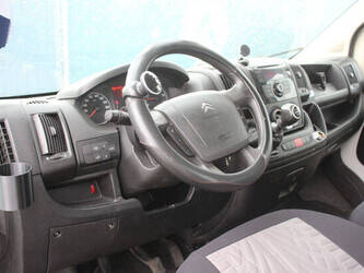 2012-citroen-jumper-1464989-47965772