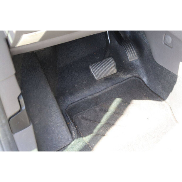 2018 Ford Transit Connect-47966855