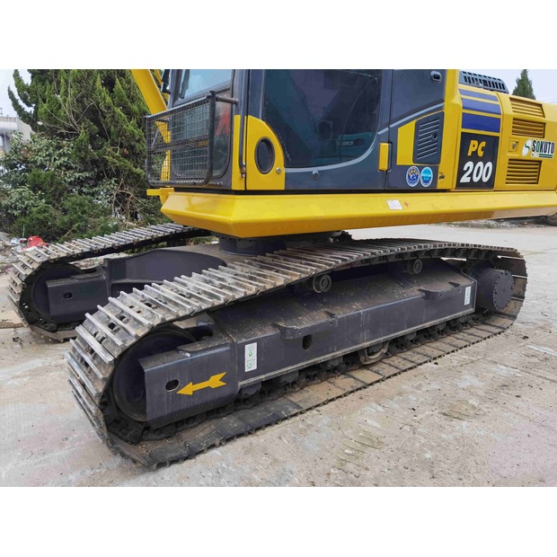 2025 Komatsu PC200-8-47967034