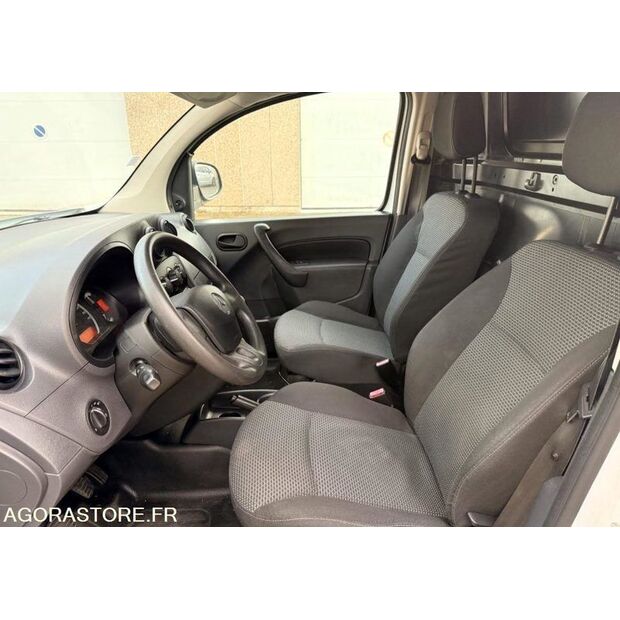 2019 Mercedes-Benz CITAN-47977795