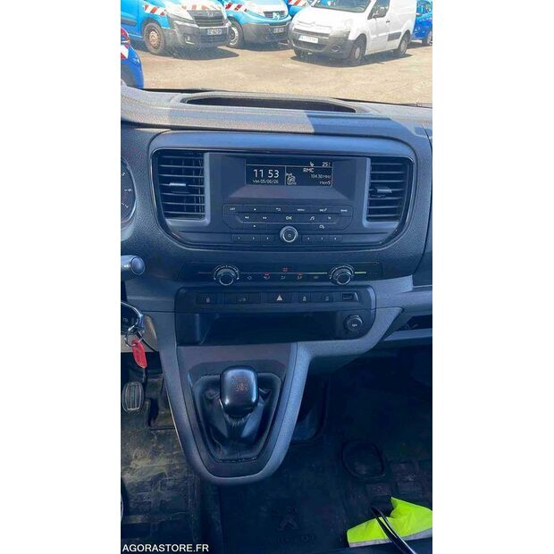 2016 Peugeot Expert-47977915