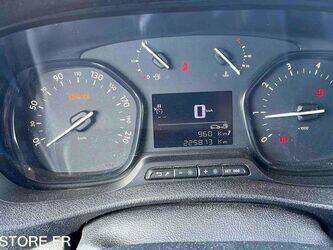 2016-peugeot-expert-1465065-47977928