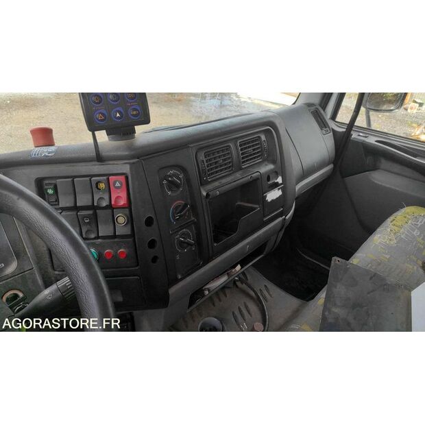 2001 رينو Midlum-47978008