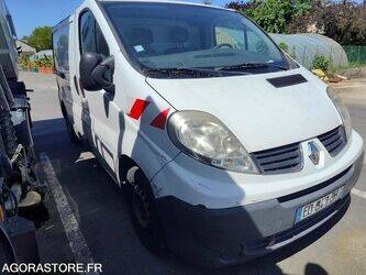 2008-renault-trafic-1465070-47978074