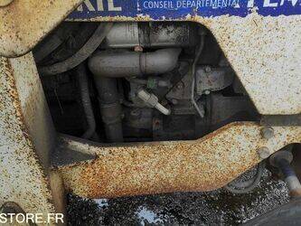 2008-renault-1464527-47978228