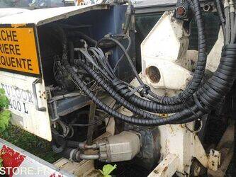 2008-renault-1464527-47978241